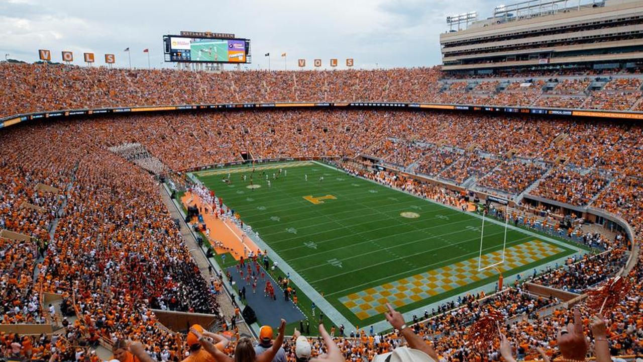 Tennessee Volunteers Football vs. UTSA Roadrunners Football